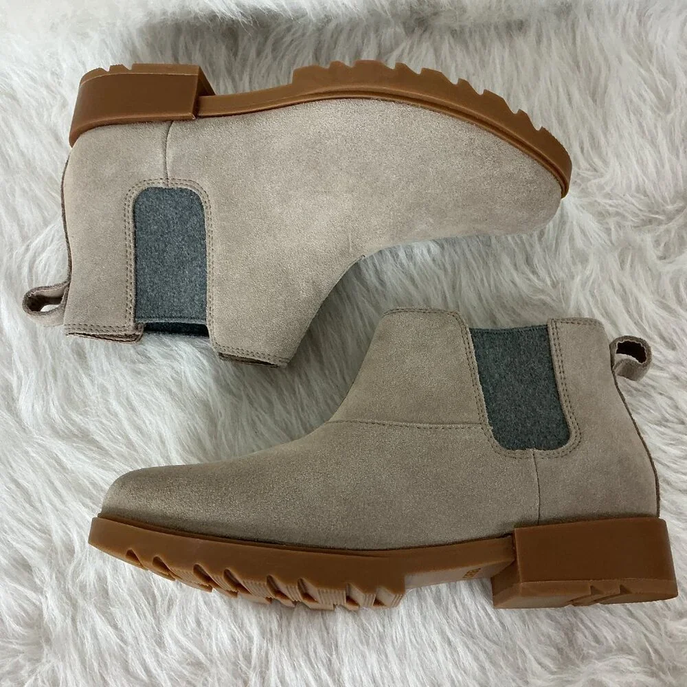Sorel Women's Emelie II Chelsea Bootie Omega Taupe Gum Gray Beige Suede 9.5